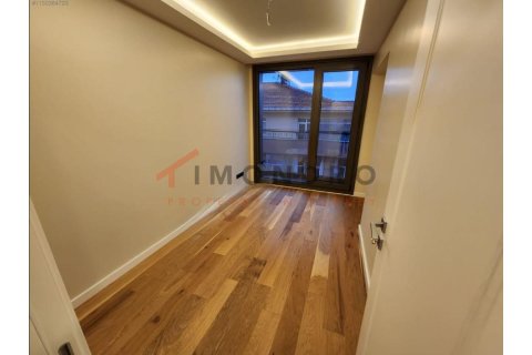 3+1 Apartment en Üsküdar, Turkey No. 17025 5