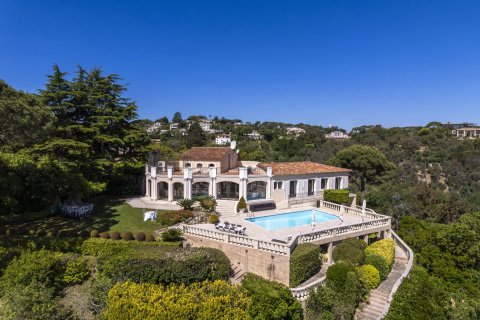 7 bedrooms Villa in Vallauris, France No. 67345 3