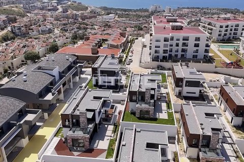 4+1 Appartement à Kusadasi, Turkey No. 69802 25