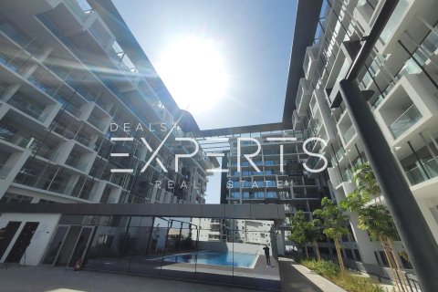 2 dormitorios Apartment en Oasis Residences, UAE No. 61311 9