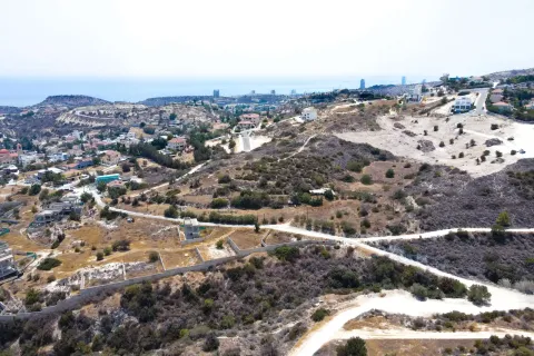 9247m² Land en Agios Tychonas, Cyprus No. 35328 6