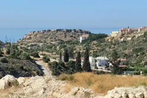 2000m² Land in Agios Tychonas, Cyprus No. 35329 1