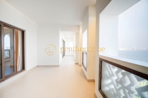 3 bedrooms Apartment in Palm Jumeirah, UAE No. 8243 19