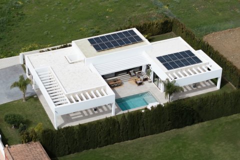 4 dormitorios Villa en Estepona, Spain No. 27581 3