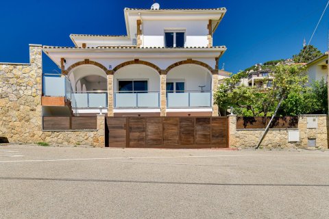 5 dormitorios House en Lloret de Mar, Spain No. 27617 6