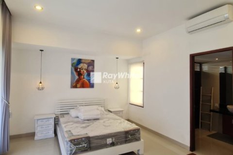 3 bedrooms Villa in Dalung, Indonesia No. 23139 3