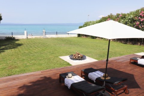 4 bedrooms Villa in Chalkidiki, Greece No. 57521 1