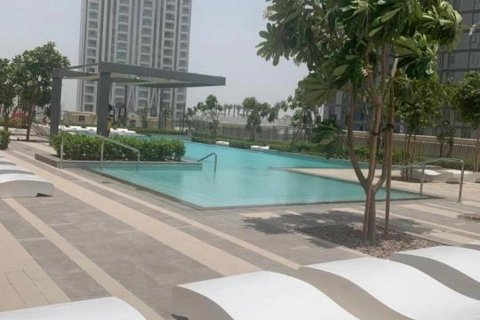 3 bedrooms Apartment in Ras Al Khor, UAE No. 5532 14