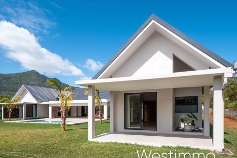 3 bedrooms Villa in Black River, Mauritius No. 53458 5