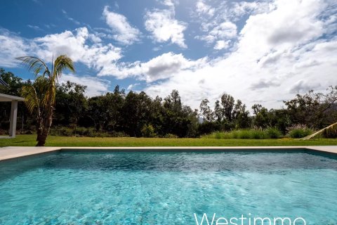 3 bedrooms Villa in Black River, Mauritius No. 53458 24