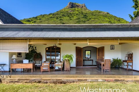 3 bedrooms Villa in Tamarin, Mauritius No. 53455 3