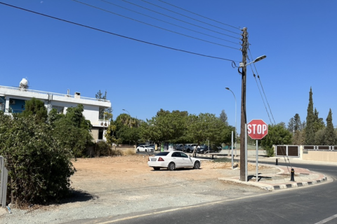 562m² Land in Kato Polemidia, Cyprus No. 71730 2