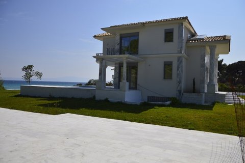 2 bedrooms Villa in Central Macedonia, Greece No. 52485 8