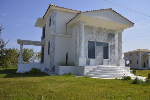 2 bedrooms Villa in Central Macedonia, Greece No. 52485 13