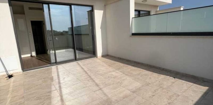 3 dormitorios Maisonette en Limassol, Cyprus No. 72378