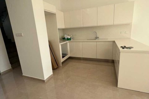 3 dormitorios Maisonette en Limassol, Cyprus No. 72378 2