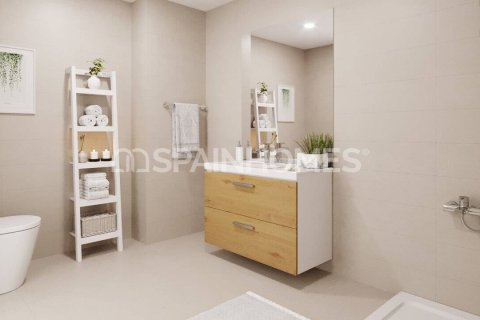 4 dormitorios Apartment en Estepona, Spain No. 74064 5