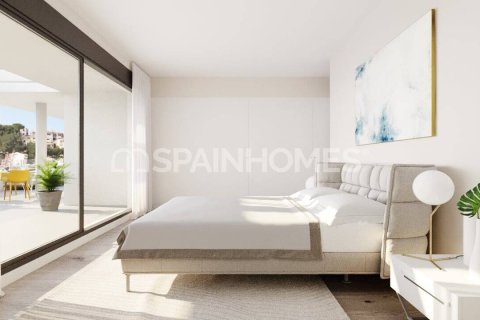 4 dormitorios Apartment en Estepona, Spain No. 74064 8