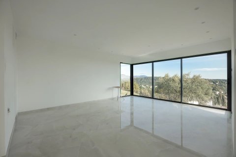 4 bedrooms Villa in Vence, France No. 74069 9