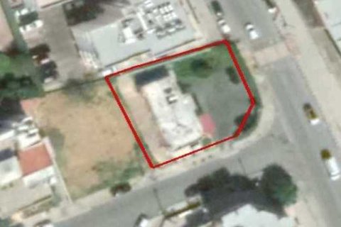 607m² Land en Mesa Geitonia, Cyprus No. 35703 1