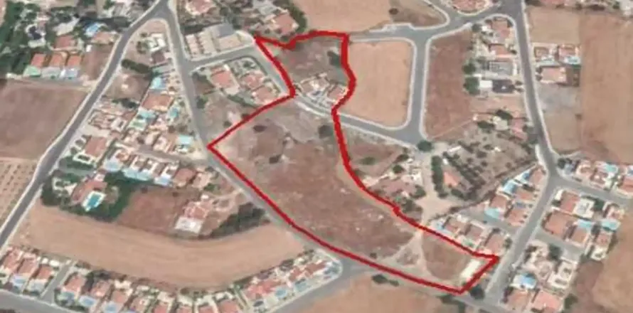 13924m² Land en Anarita, Cyprus No. 35702