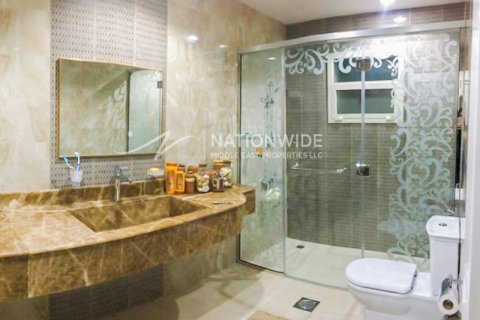 13 bedrooms Villa in Al Mushrif, UAE No. 3478 11