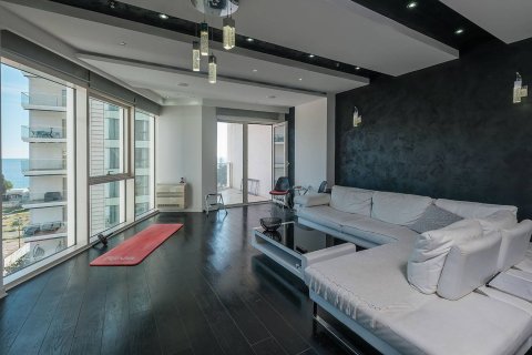 2 dormitorios Apartment en Budva, Montenegro No. 66950 4