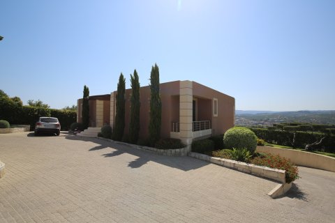 3 bedrooms Villa in Chania, Greece No. 23939 26