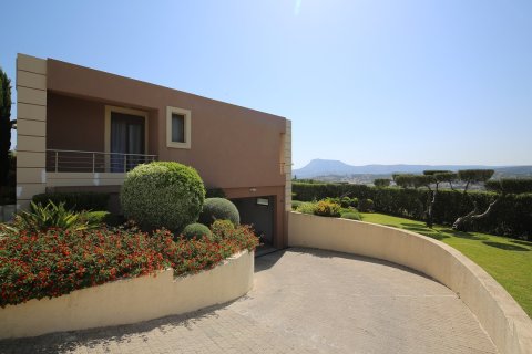 3 bedrooms Villa in Chania, Greece No. 23939 18