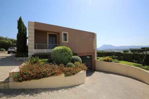 3 bedrooms Villa in Chania, Greece No. 23939 4