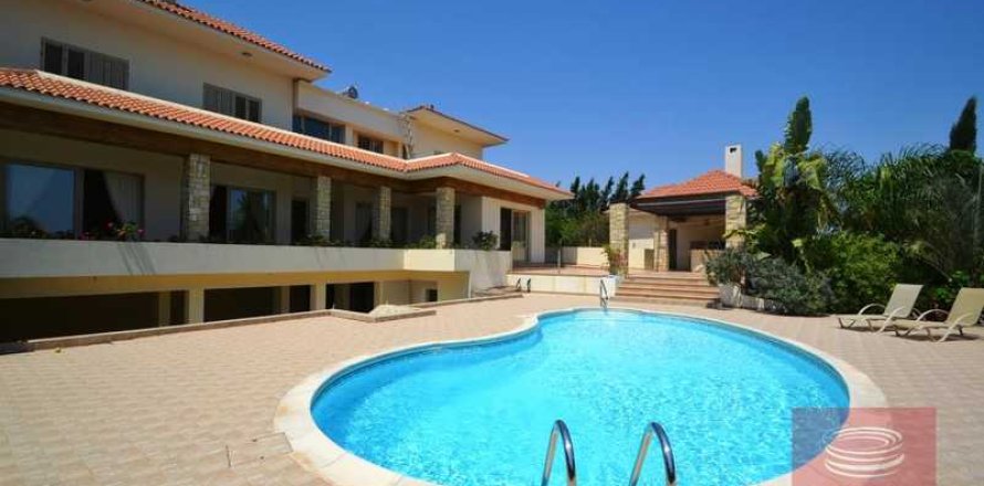 6 bedrooms Villa in Protaras, Cyprus No. 71621