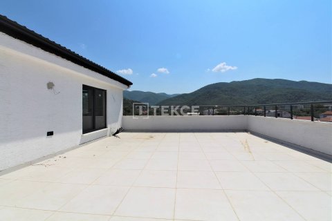 2+1 Apartment en Cinarcik, Turkey No. 12515 4