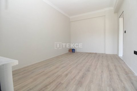 2+1 Apartment en Cinarcik, Turkey No. 12515 13