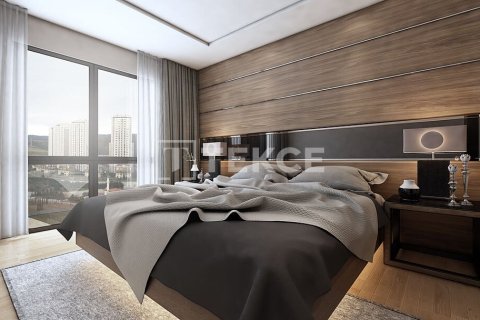 3+1 Apartment in Istanbul, Turkey No. 17612 7