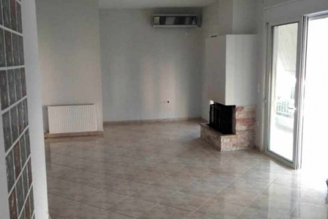 3 bedrooms Apartment in Athens, Greece No. 48661 6