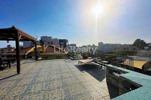 4 bedrooms Penthouse in Germasogeia, Cyprus No. 45653 4