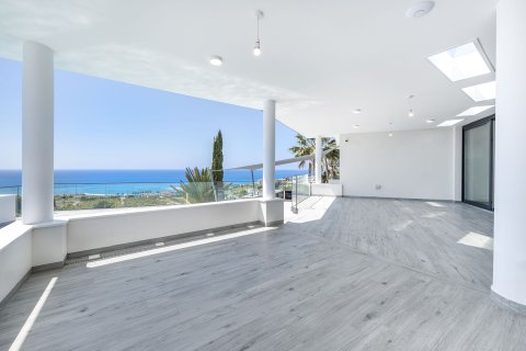 5 bedrooms Villa in Paphos, Cyprus No. 37847 23