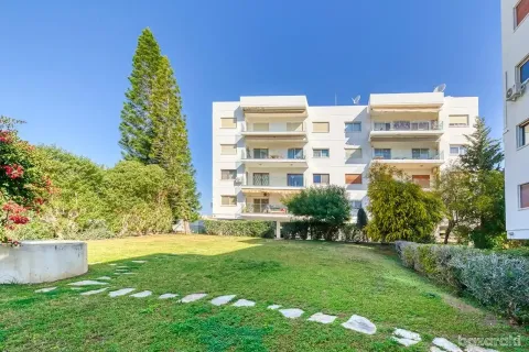 4 bedrooms Apartment in Agios Tychonas, Cyprus No. 35269 2