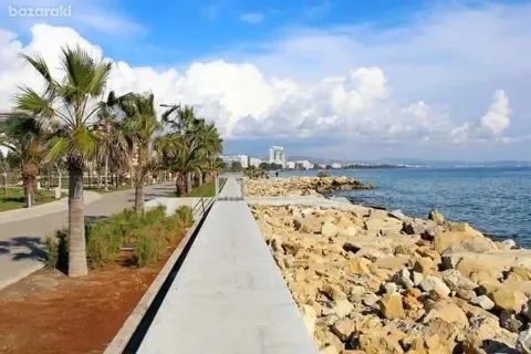 3184m² Land à Germasogeia, Cyprus No. 35781 1