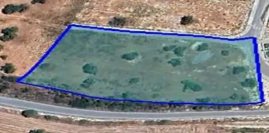 6689m² Land in Ypsonas, Cyprus No. 36210