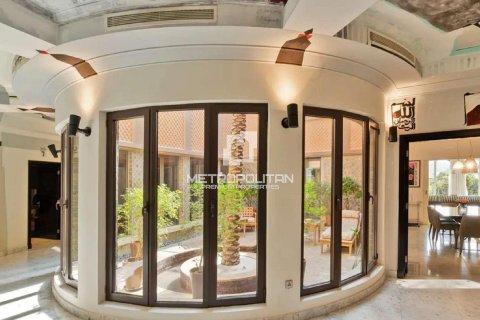 5 bedrooms Villa in Signature Villas, UAE No. 10677 16