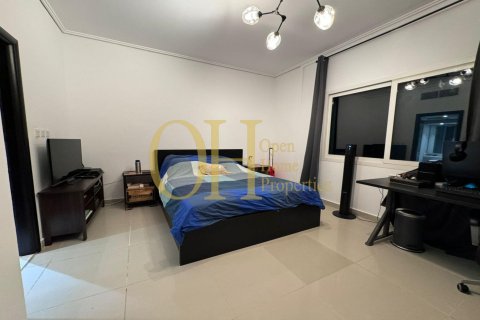 3 dormitorios Townhouse en Al Reef, UAE No. 10721 11