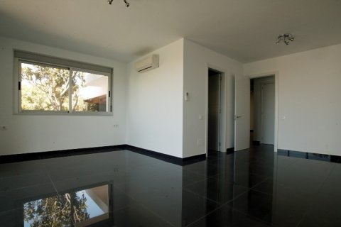 4 dormitorios House en Nueva Andalucía, Spain No. 25231 5