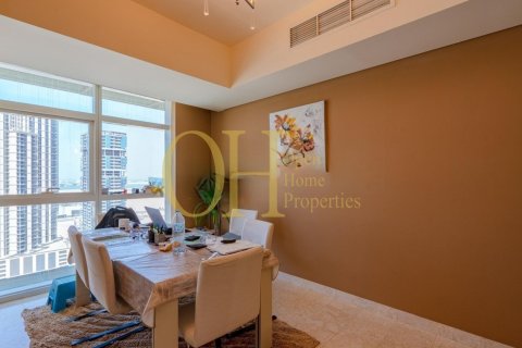 2 bedrooms Apartment in Al Reem Island, UAE No. 10643 12