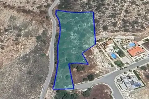 6780m² Land à Pyrgos, Cyprus No. 42163 1