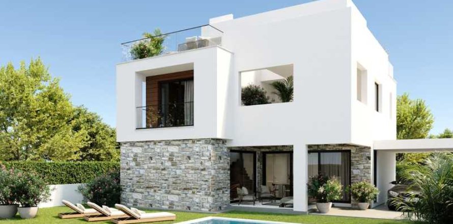 6 bedrooms House in Pyla, Cyprus No. 29659