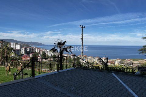 3+1 Apartment en Trabzon, Turkey No. 11297 3