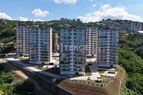 4+1 Appartement à Akcaabat, Turkey No. 11296 1