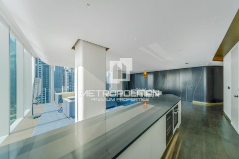 2 bedrooms Apartment in Business Bay, UAE No. 6437 17