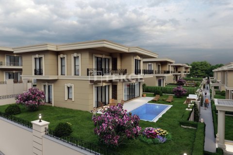 5+1 Villa in Bueyuekcekmece, Turkey No. 13652 1